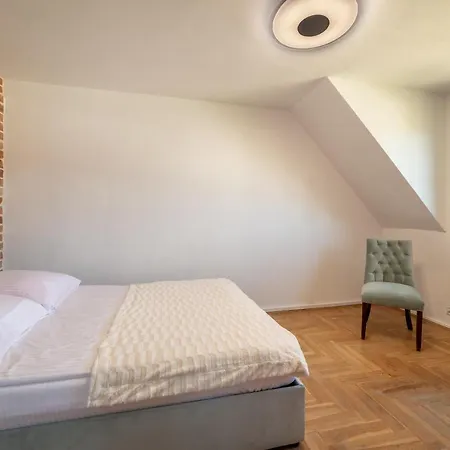 Dom Niezwykly Apartment