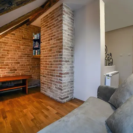 Dom Niezwykly Karwia